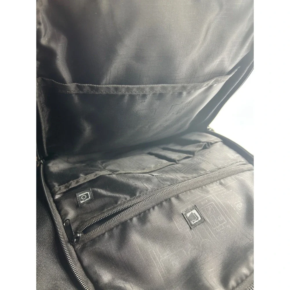 OGIO Samsung Backpack Black Tech Travel Bag Padded Laptop Compartment Mens Mens
